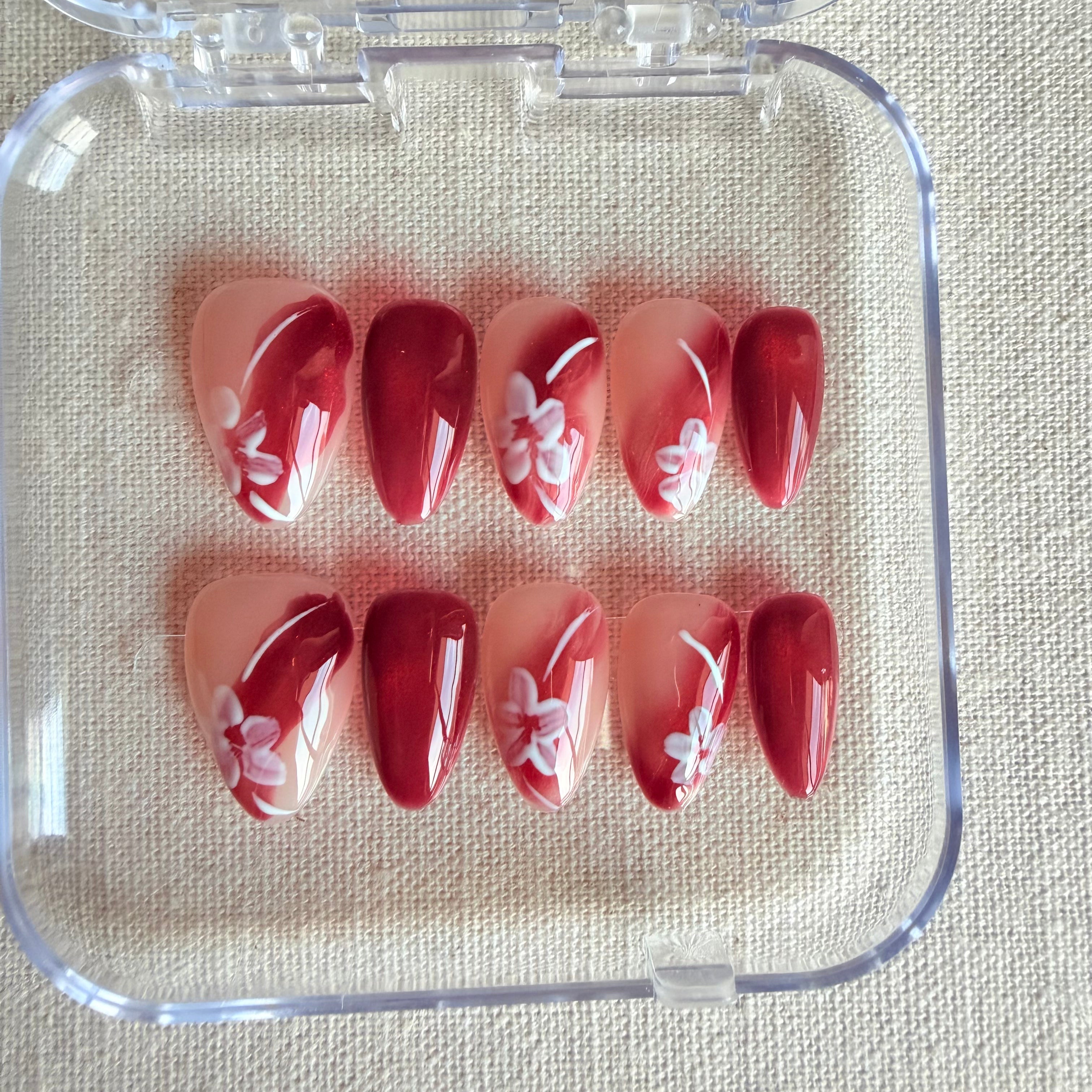 Unhas Press On Ruby Bloom