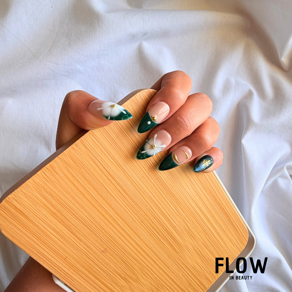 Unhas Press-On Green Star Flower