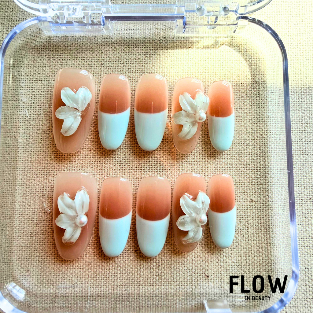 Unhas Press-On Blue French Blossom